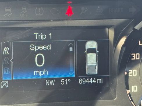 Used 2019 Ford Ranger XLT w/ Equipment Group 301A Mid image 22