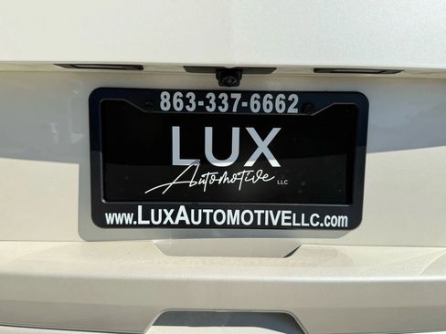 Used 2015 Cadillac Escalade ESV Premium image 10