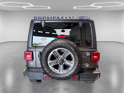 Used 2021 Jeep Wrangler Unlimited Sahara w/ Safety Group AWD/4WD image 7