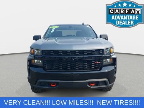 Used 2021 Chevrolet Silverado 1500 Custom Trail Boss w/ LPO, Dark Essentials Package AWD/4WD image 2