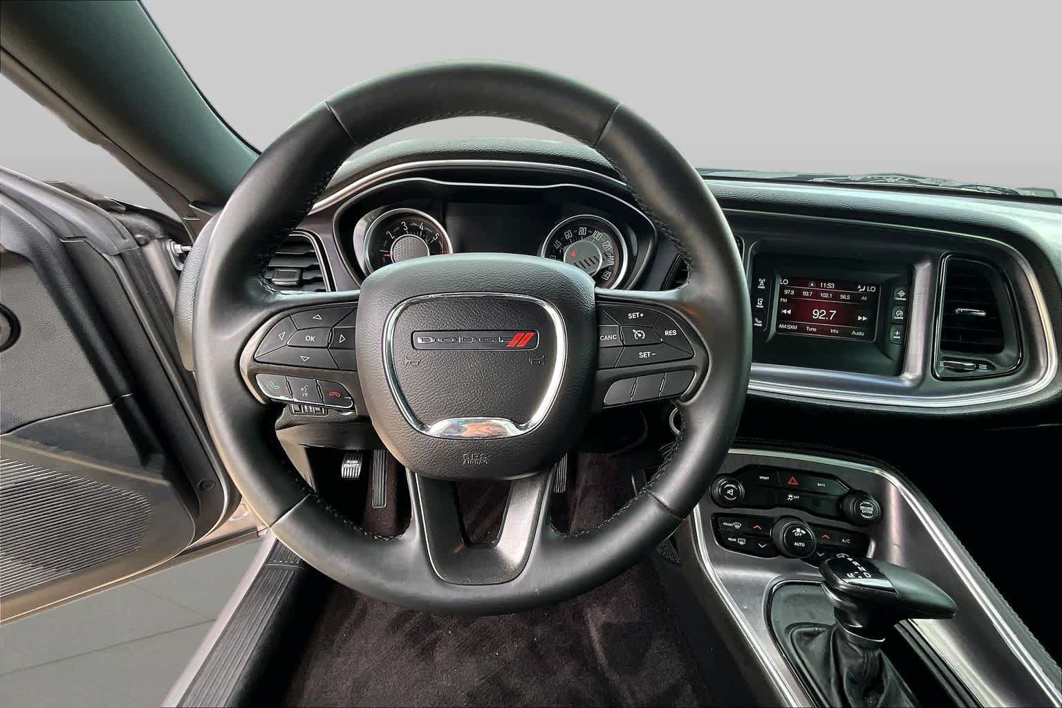 Used 2016 Dodge Challenger R/T RWD image 6