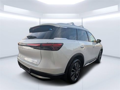 New 2026 INFINITI QX60 Luxe w/ Cargo Package image 3