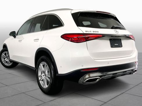 New 2025 Mercedes-Benz GLC 300 4MATIC image 4