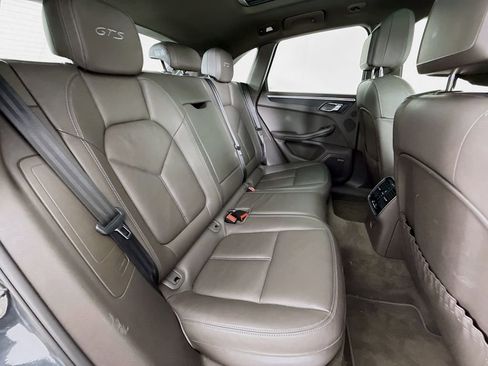 Certified 2017 Porsche Macan GTS image 33