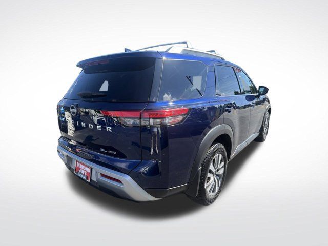 Used 2023 Nissan Pathfinder SL AWD/4WD image 5