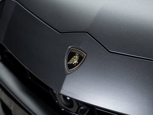 Used 2019 Lamborghini Urus AWD/4WD image 5
