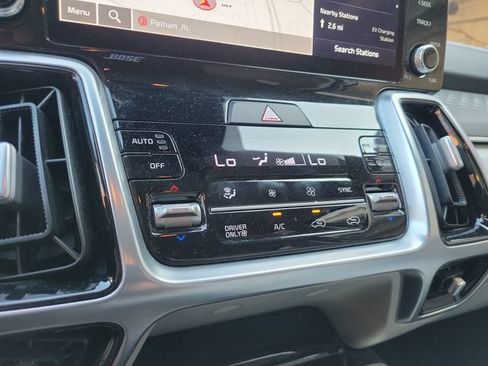 Used 2022 Kia Sorento SX Prestige AWD/4WD image 18