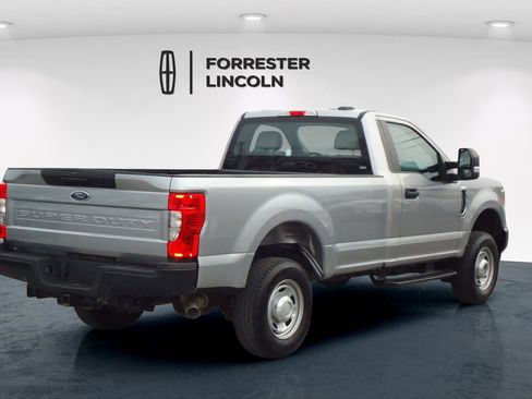 Used 2020 Ford F250 XL w/ Power Equipment Group image 3