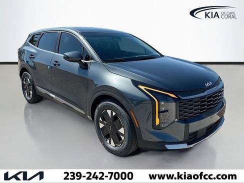 New 2026 Kia Sportage LX image 7