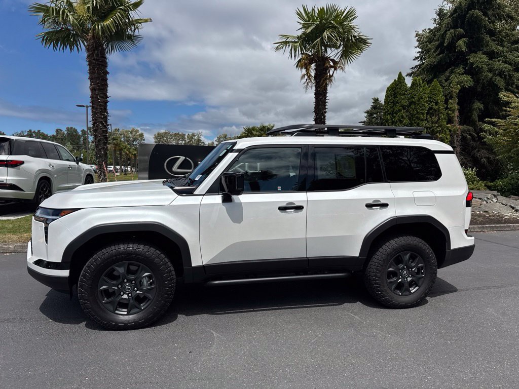Certified 2024 Lexus GX 550 AWD/4WD image 2
