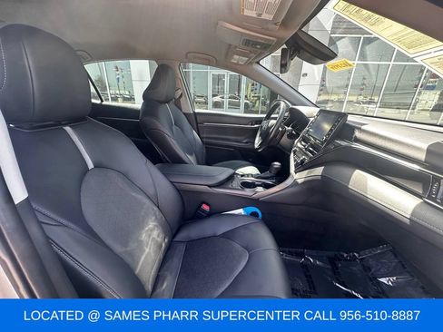 Used 2022 Toyota Camry XSE FWD image 25