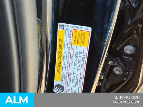 Used 2025 Chevrolet Silverado 1500 LT image 17