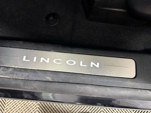 Certified 2022 Lincoln Aviator Reserve w/ Equipment Group 201A AWD/4WD image 41