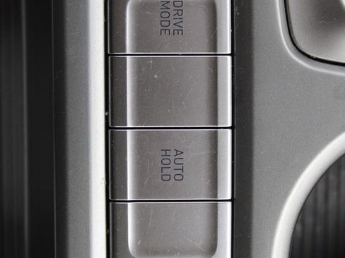 Used 2023 Hyundai Kona SE image 19