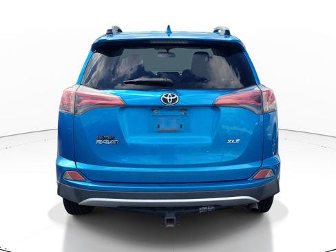 Used 2016 Toyota RAV4 XLE FWD image 8