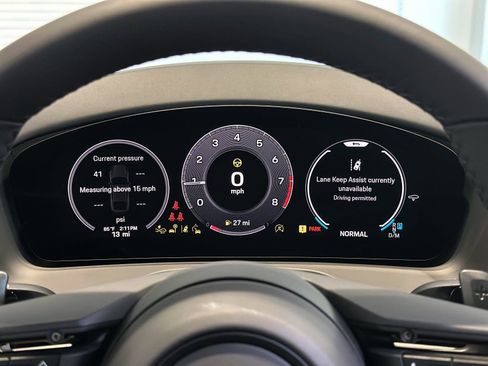 New 2025 Porsche Panamera 4 image 27