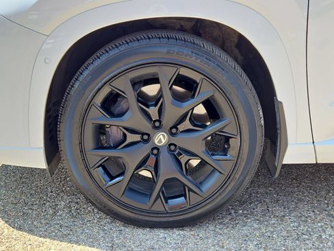 Used 2026 Lexus TX 350 AWD w/ Technology Package image 11