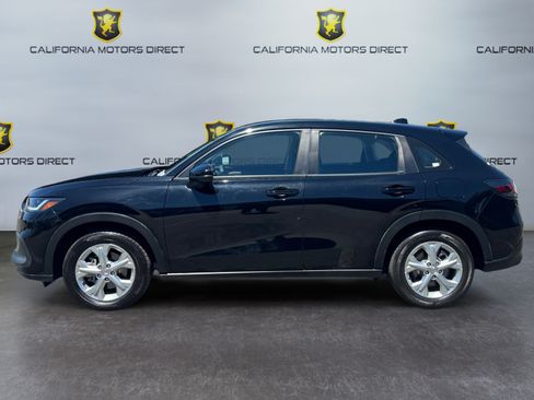 Used 2023 Honda HR-V LX image 2