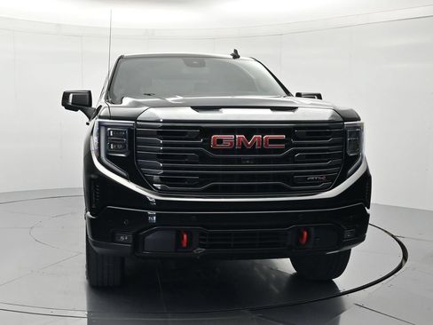 Used 2023 GMC Sierra 1500 AT4 AWD/4WD image 2