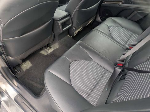 Certified 2023 Toyota Camry SE FWD image 21