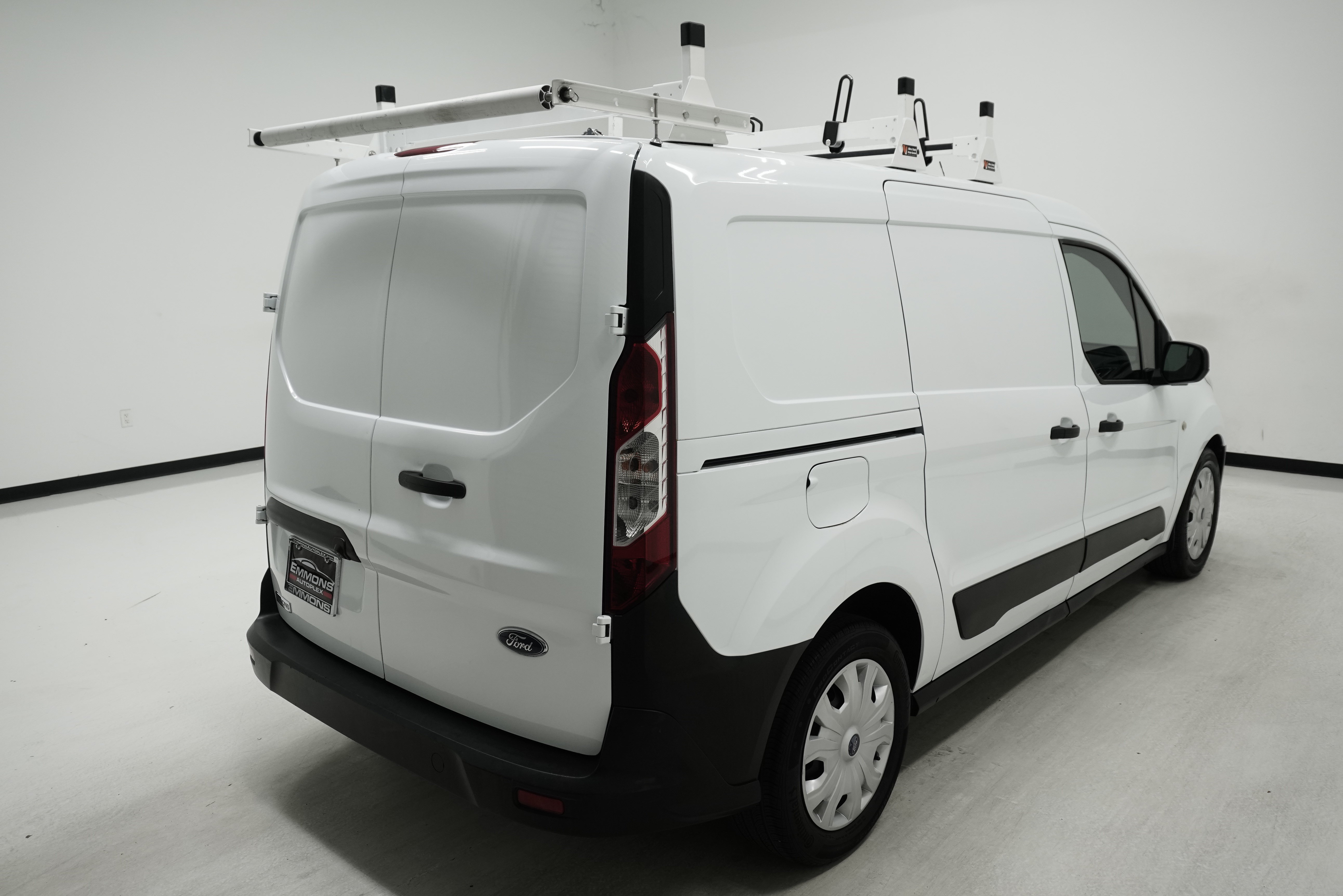 Used 2022 Ford Transit Connect XL FWD image 4