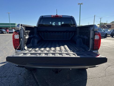 New 2026 GMC Canyon AT4 image 42