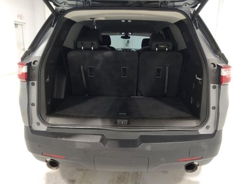 Used 2020 Chevrolet Traverse LT image 29