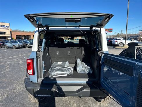New 2025 Ford Bronco Heritage Edition image 11