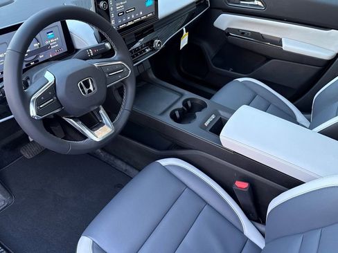 New 2026 Honda Prologue Touring image 10