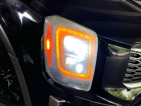 Used 2021 Kia Telluride SX w/ Towing Package FWD image 27