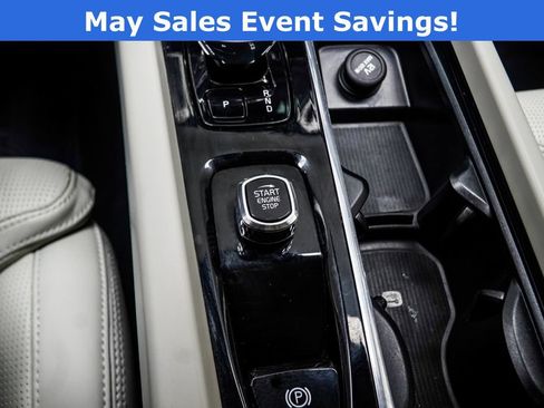 Used 2023 Volvo XC60 T8 Ultimate w/ Climate Package AWD/4WD image 21