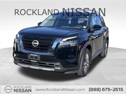 Certified 2024 Nissan Pathfinder SL
