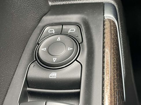 Used 2020 Chevrolet Silverado 1500 LT w/ Trailering Package image 21