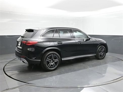 New 2026 Mercedes-Benz GLC 300 image 15