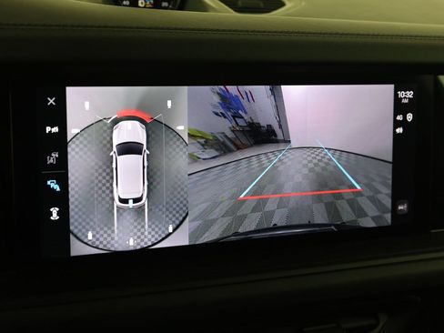 Certified 2025 Porsche Cayenne GTS AWD/4WD image 17