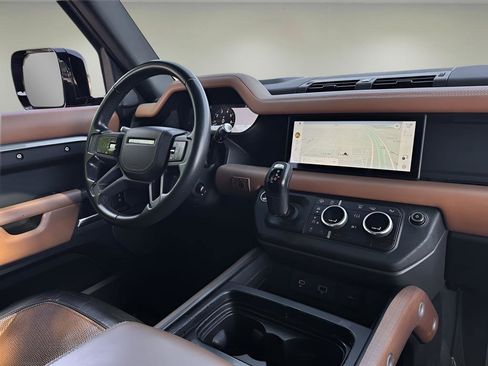 Used 2020 Land Rover Defender 110 X AWD/4WD image 10