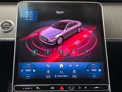 Used 2022 Mercedes-Benz S 500 4MATIC w/ AMG Line Package image 40