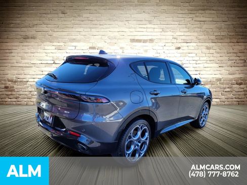 Used 2024 Alfa Romeo Tonale Veloce AWD/4WD image 11