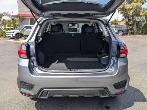 Used 2025 Mitsubishi Outlander Sport SE AWD/4WD image 29