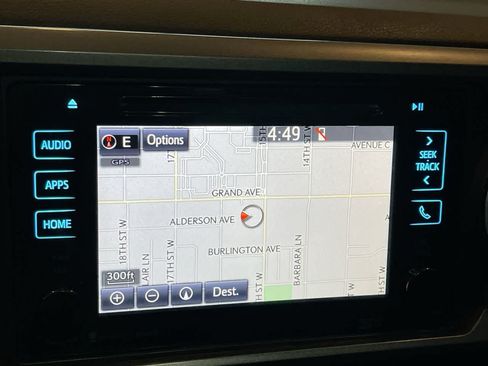 Used 2019 Toyota Tacoma TRD Sport w/ Technology Package AWD/4WD image 18