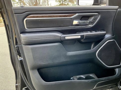 Certified 2019 RAM 1500 Laramie image 26