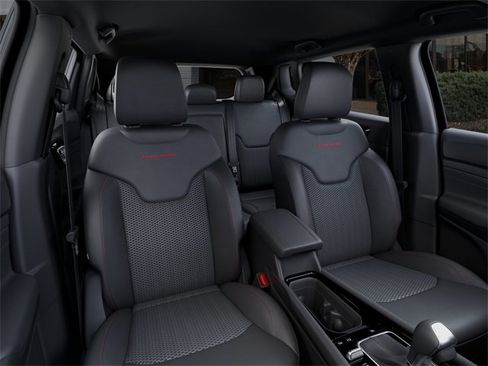 New 2026 Jeep Compass Trailhawk image 16