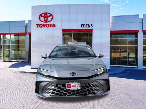 Used 2026 Toyota Camry XSE AWD/4WD image 8