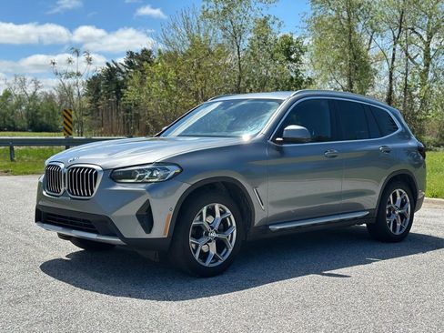 Used 2024 BMW X3 xDrive30i w/ Premium Package w/ZPA AWD/4WD image 3
