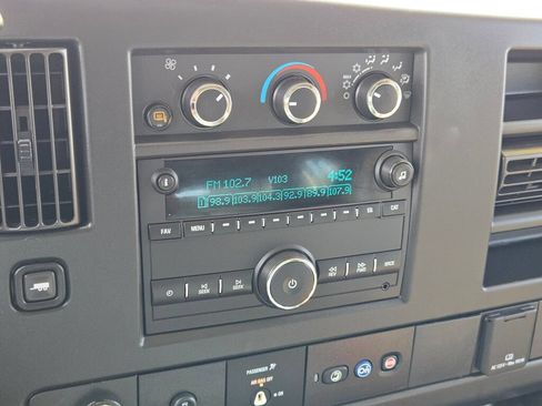 Used 2021 Chevrolet Express 2500 w/ Safety Package RWD image 23