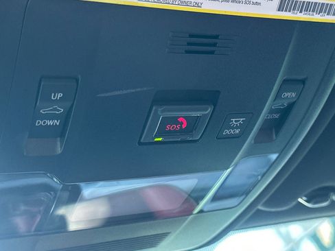 Certified 2023 Lexus IS 300 300 w/ Premium Package image 22