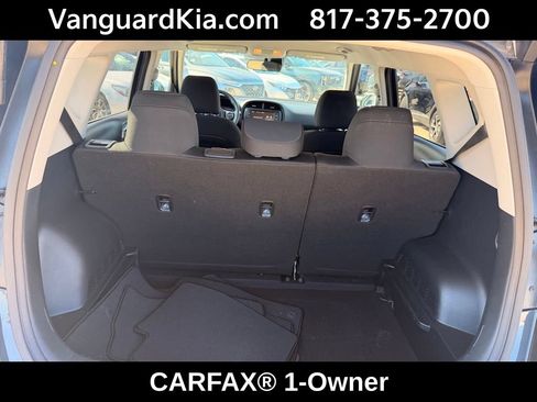 Certified 2025 Kia Soul LX w/ LX Technology Package FWD image 27