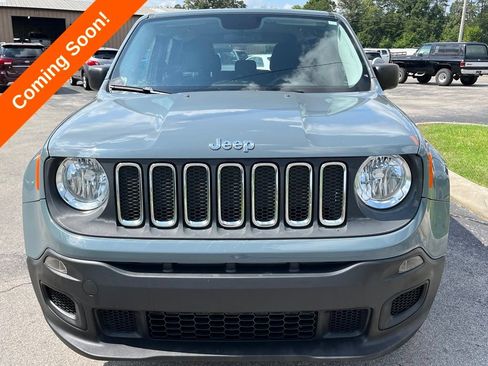 Used 2017 Jeep Renegade Sport w/ Power & Air Group AWD/4WD image 3