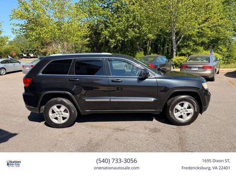 Used 2011 Jeep Grand Cherokee Laredo AWD/4WD image 7