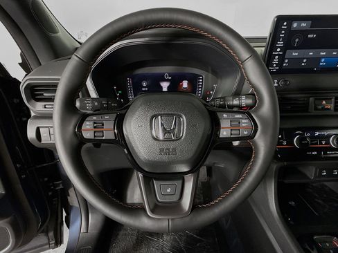 New 2026 Honda Pilot TrailSport image 11